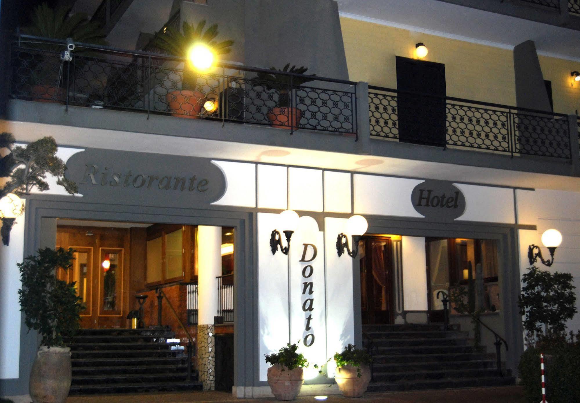 Hotel Hotel Ristorante Donato 3*