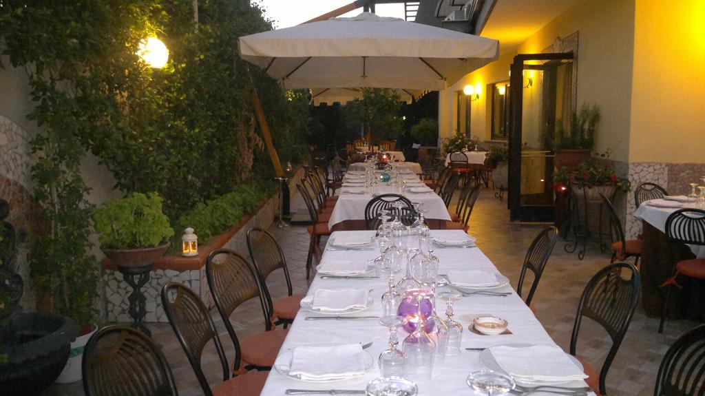 Hotel Ristorante Donato 3*